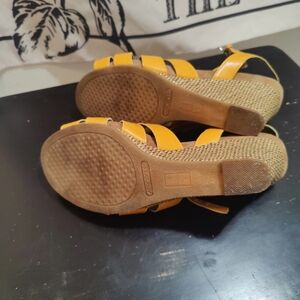 Aerosole Wedge Heels Size 10